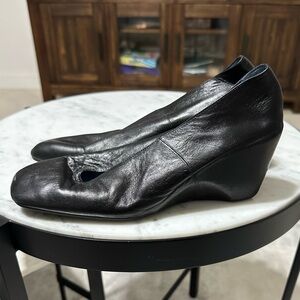 THIERRY RABOTIN Black Leather Slip On Glove Shoes Block Size EU 38.5/ US 8 Y2K